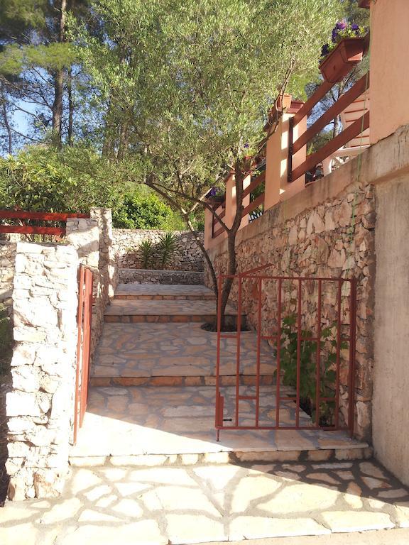Apartment Vesna Vela Luka Eksteriør bilde